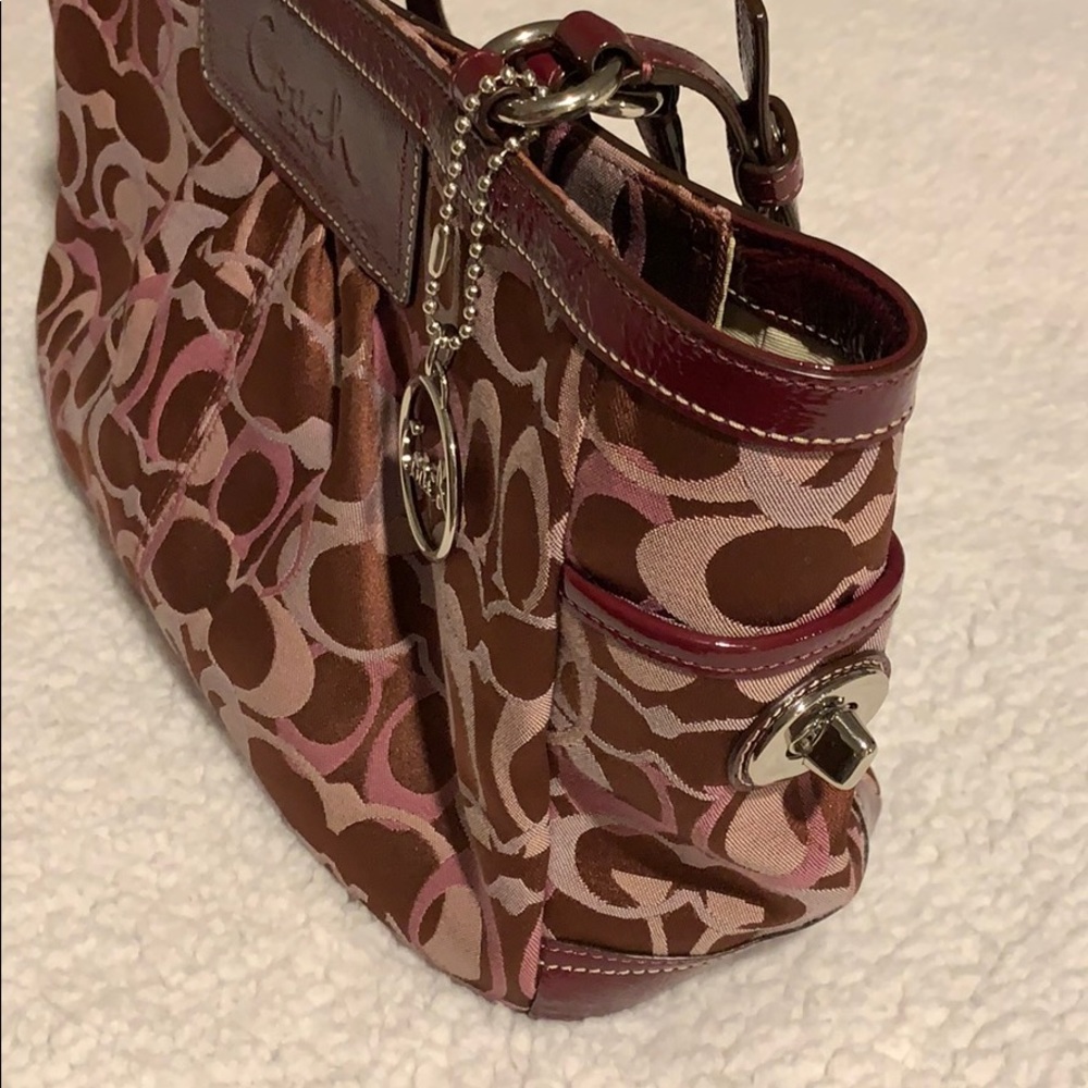 Handbag - Picture 2 of 4